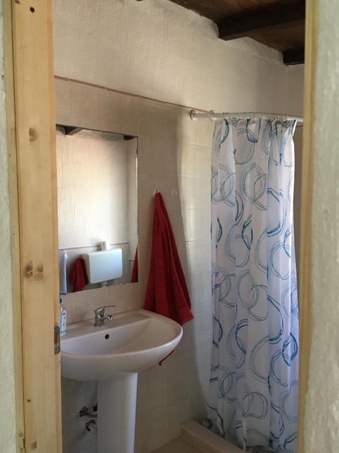 Casa Vacanza Tertenìa エクステリア 写真